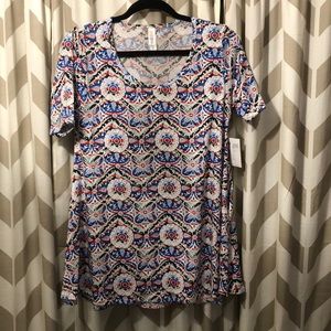 NWT Lularoe Perfect T XS